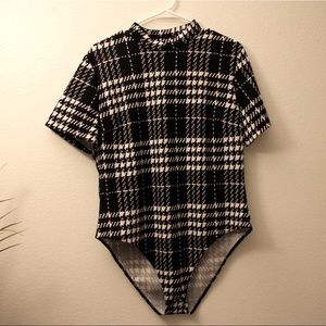 Shein Curve Short Sleeve Body Suit | Used | 1XL